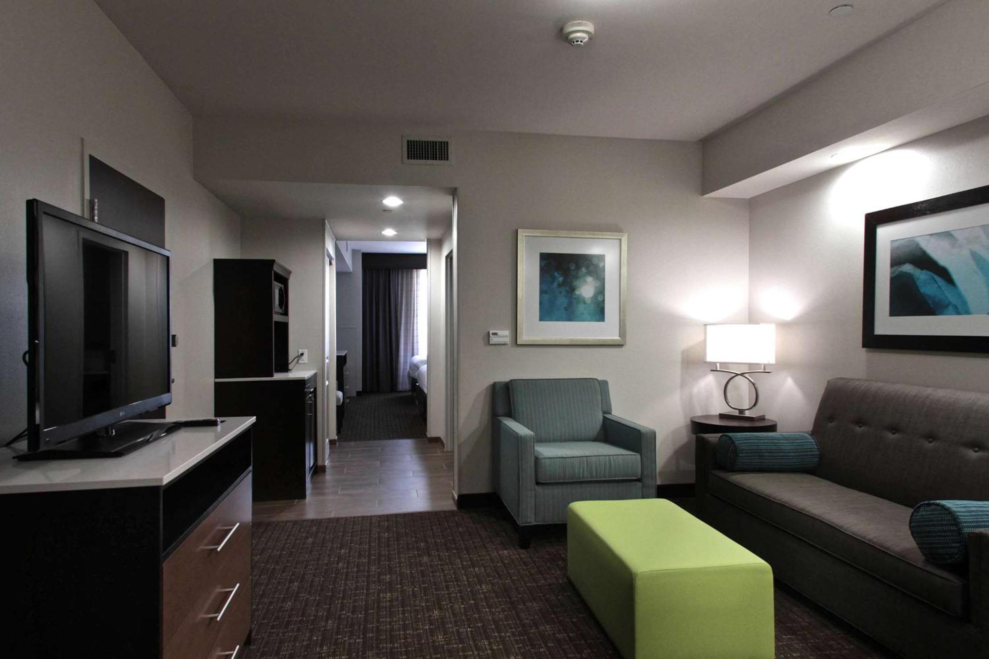 Hilton Garden